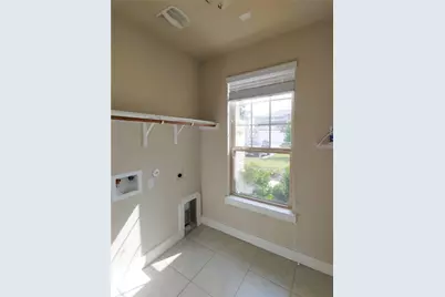 9303 McKnight Loop, Austin, TX 78717 - Photo 11