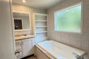 310 Randall Ave, Jefferson, TX 75657 - Photo 19