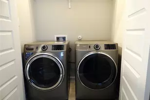 370 Hortus Dr, Kyle, TX 78640 - Photo 13