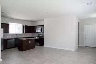 370 Hortus Dr, Kyle, TX 78640 - Photo 5