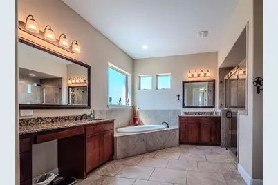 108 Buffalo Speedway, Liberty Hill, TX 78642 - Photo 19