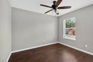 7601 Windrush Dr, Austin, TX 78729 - Photo 25