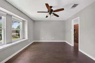 7601 Windrush Dr, Austin, TX 78729 - Photo 29