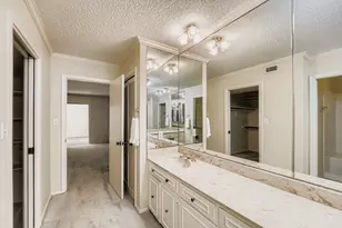 8104 East Ct, Austin, TX 78759 - Photo 23