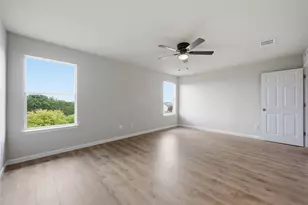 6917 Panda Royle Dr, Del Valle, TX 78617 - Photo 13