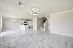 6917 Panda Royle Dr, Del Valle, TX 78617 - Photo 5