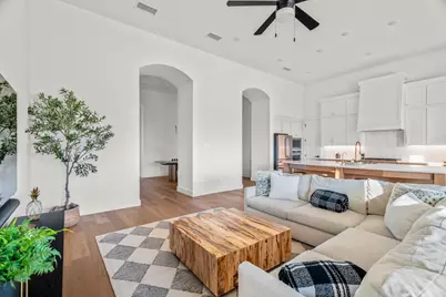 511 Irvine Circle, Liberty Hill, TX 78642 - Photo 5