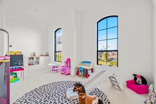 511 Irvine Cir, Liberty Hill, TX 78642 - Photo 21