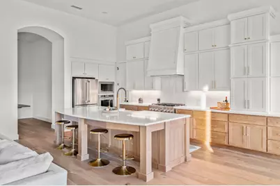 511 Irvine Circle, Liberty Hill, TX 78642 - Photo 9