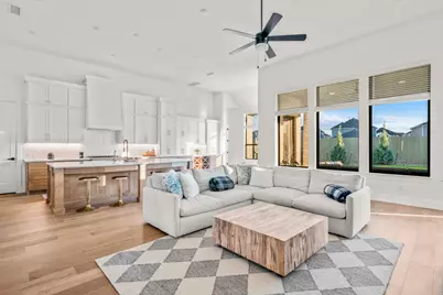 511 Irvine Circle, Liberty Hill, TX 78642 - Photo 11