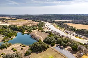 4229 Deer Lake Ln, Georgetown, TX 78628 - Photo 37