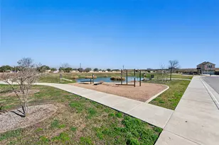 2001 Saskatoon St, Georgetown, TX 78626 - Photo 37