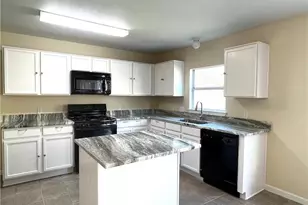 2307 Founder Dr, Cedar Park, TX 78613 - Photo 7