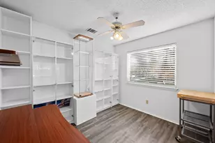 11901 Swearingen Dr, Austin, TX 78758 - Photo 15
