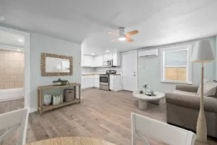 248 Post Oak Ln, Rockport, TX 78382 - Photo 1