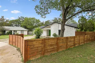 6107 Blarwood Dr, Austin, TX 78745 - Photo 3