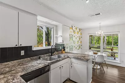 6107 Blarwood Drive, Austin, TX 78745 - Photo 17