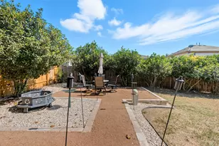 381 Bloomsbury Dr, Kyle, TX 78640 - Photo 23