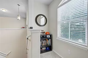 381 Bloomsbury Dr, Kyle, TX 78640 - Photo 13