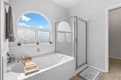 381 Bloomsbury Drive, Kyle, TX 78640 - Photo 5