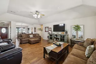 31229 Rochen Rd, Waller, TX 77484 - Photo 15