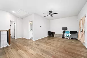 236 Travis Ln, Liberty Hill, TX 78642 - Photo 15