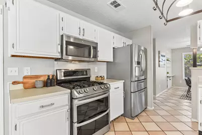 13200 Fieldgate Drive, Austin, TX 78753 - Photo 11