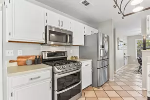 13200 Fieldgate Dr, Austin, TX 78753 - Photo 11