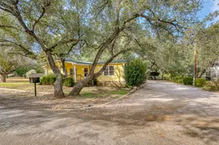 107 Red Bird, Kingsland, TX 78639 - Photo 3