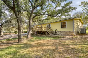 107 Red Bird, Kingsland, TX 78639 - Photo 9
