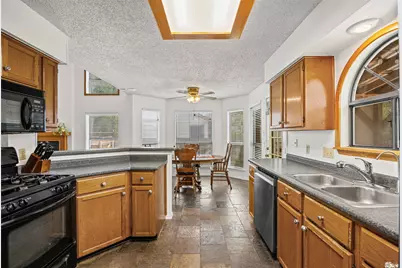 4605 Molera Drive, Austin, TX 78749 - Photo 9