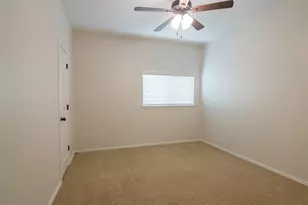 12104 Broten St, Austin, TX 78748 - Photo 25