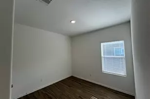 513 Big Rocky Bend, Georgetown, TX 78626 - Photo 7
