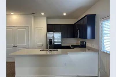 513 Big Rocky Bend, Georgetown, TX 78626 - Photo 9
