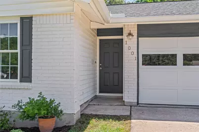 1001 Speer Lane, Austin, TX 78745 - Photo 7