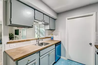 6803 Blue Dawn Trail, Austin, TX 78744 - Photo 7