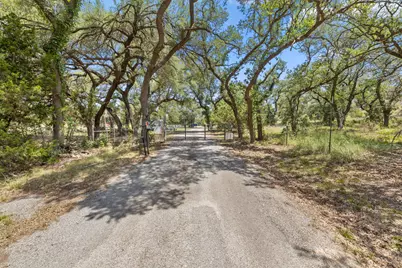 5820 W US Hwy 290 Highway W, Dripping Springs, TX 78620 - Photo 35