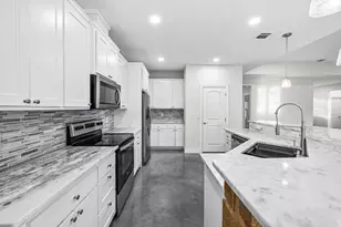 139 W Maple Dr, Granite Shoals, TX 78654 - Photo 9