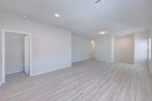 116 Bent Crk Ln, Georgetown, TX 78628 - Photo 17