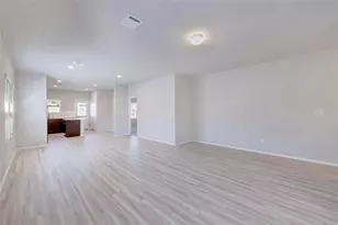 116 Bent Crk Ln, Georgetown, TX 78628 - Photo 13