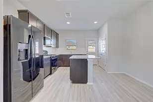 116 Bent Crk Ln, Georgetown, TX 78628 - Photo 1