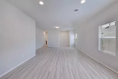 116 Bent Creek Lane, Georgetown, TX 78628 - Photo 15