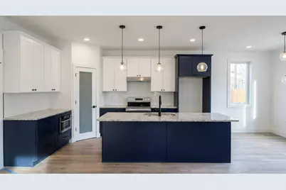 2818 E 22nd Street #1, Austin, TX 78722 - Photo 5