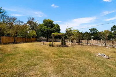 304 Harmony Lane, Georgetown, TX 78628 - Photo 37