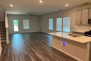 929 Main St, Hutto, TX 78634 - Photo 13