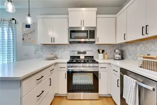 1128 Chicon St, Austin, TX 78702 - Photo 7
