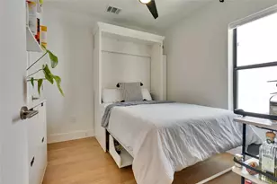 1128 Chicon St, Austin, TX 78702 - Photo 13