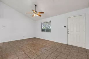 207 W Noton St, Pflugerville, TX 78660 - Photo 7