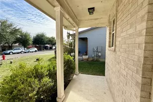 17212 Hamilton Point Cir, Manor, TX 78653 - Photo 23
