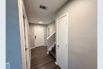 17212 Hamilton Point Circle, Manor, TX 78653 - Photo 9